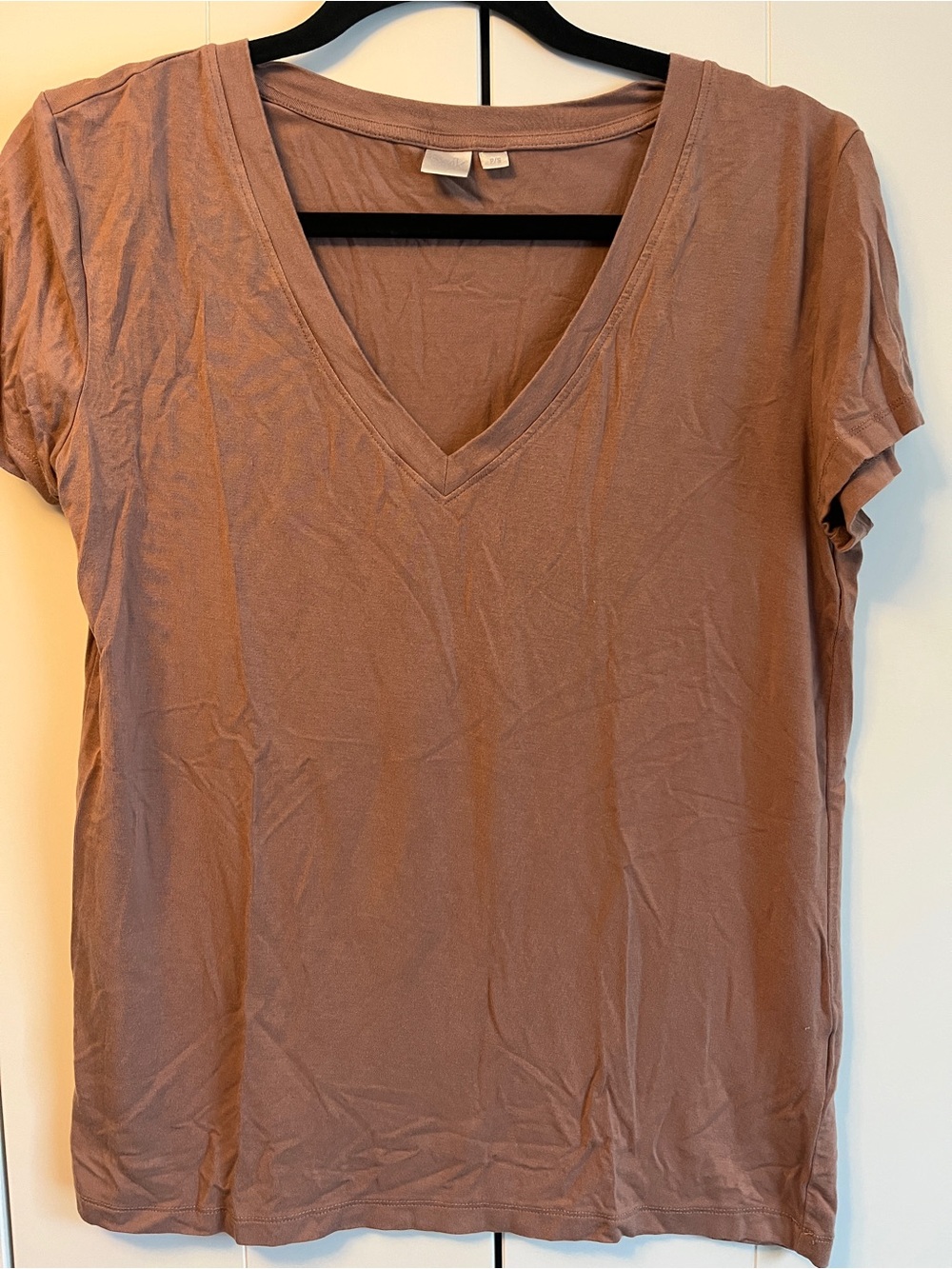 Women's V-Neck Short Sleeve Tee Fawn Brown